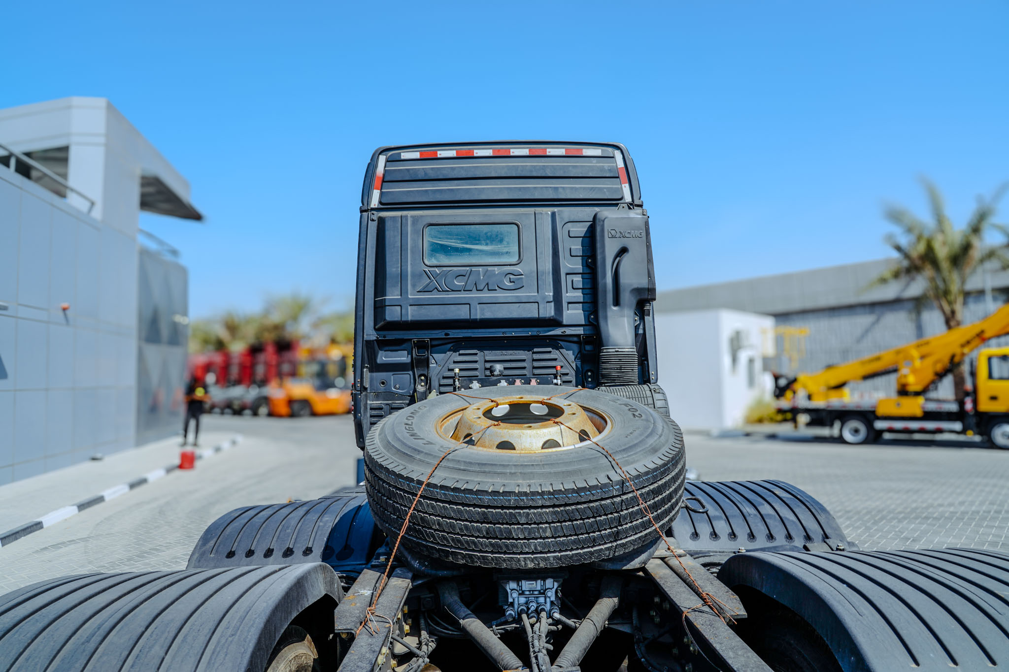 2021 XCMG NXG4251D5WC 6X4 Hanvan G9 Sleeper Truck Head (Unused) - Image 22