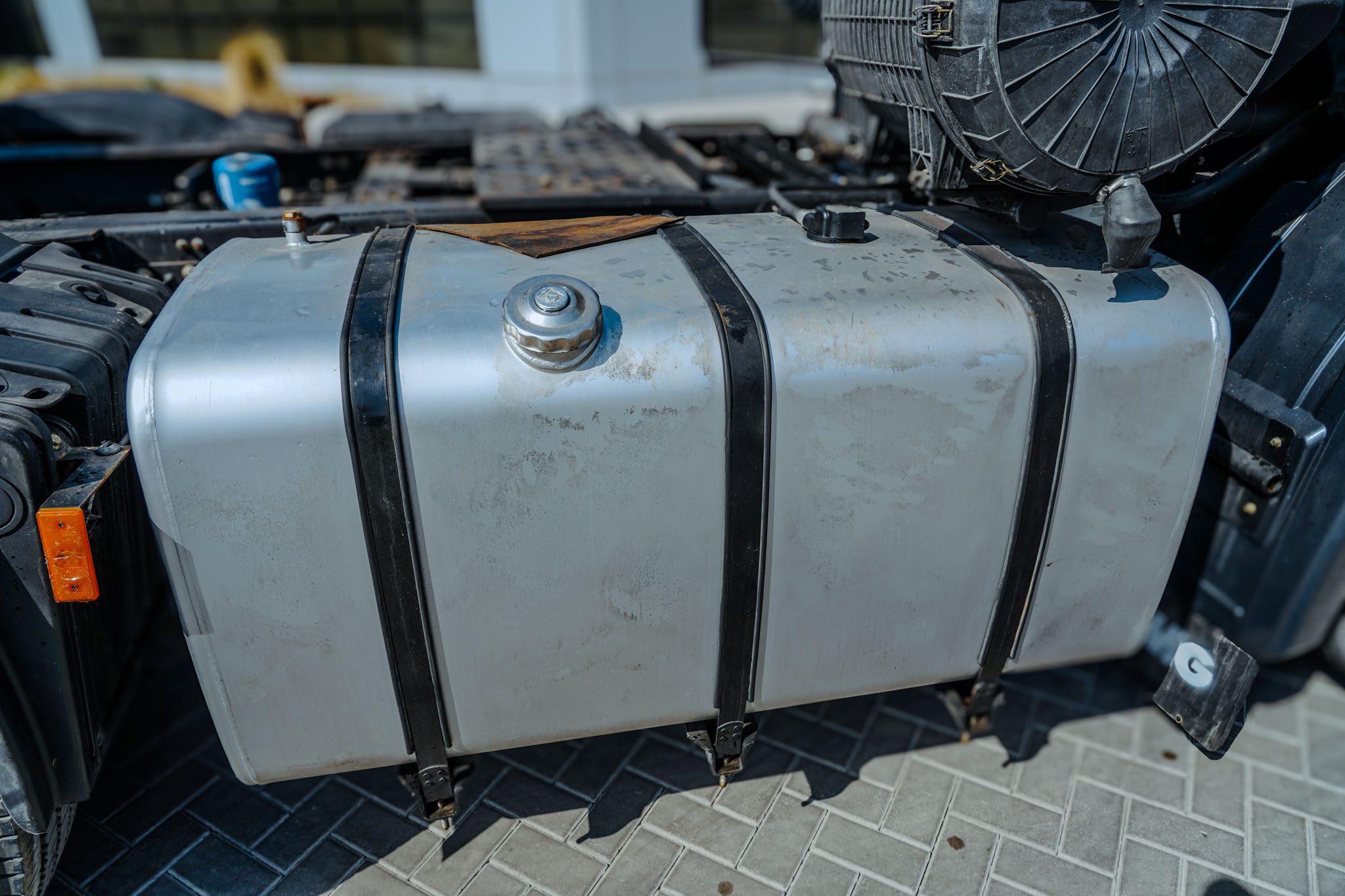 2021 XCMG NXG4251D5WC 6X4 Hanvan G9 Sleeper Truck Head (Unused) - Image 27