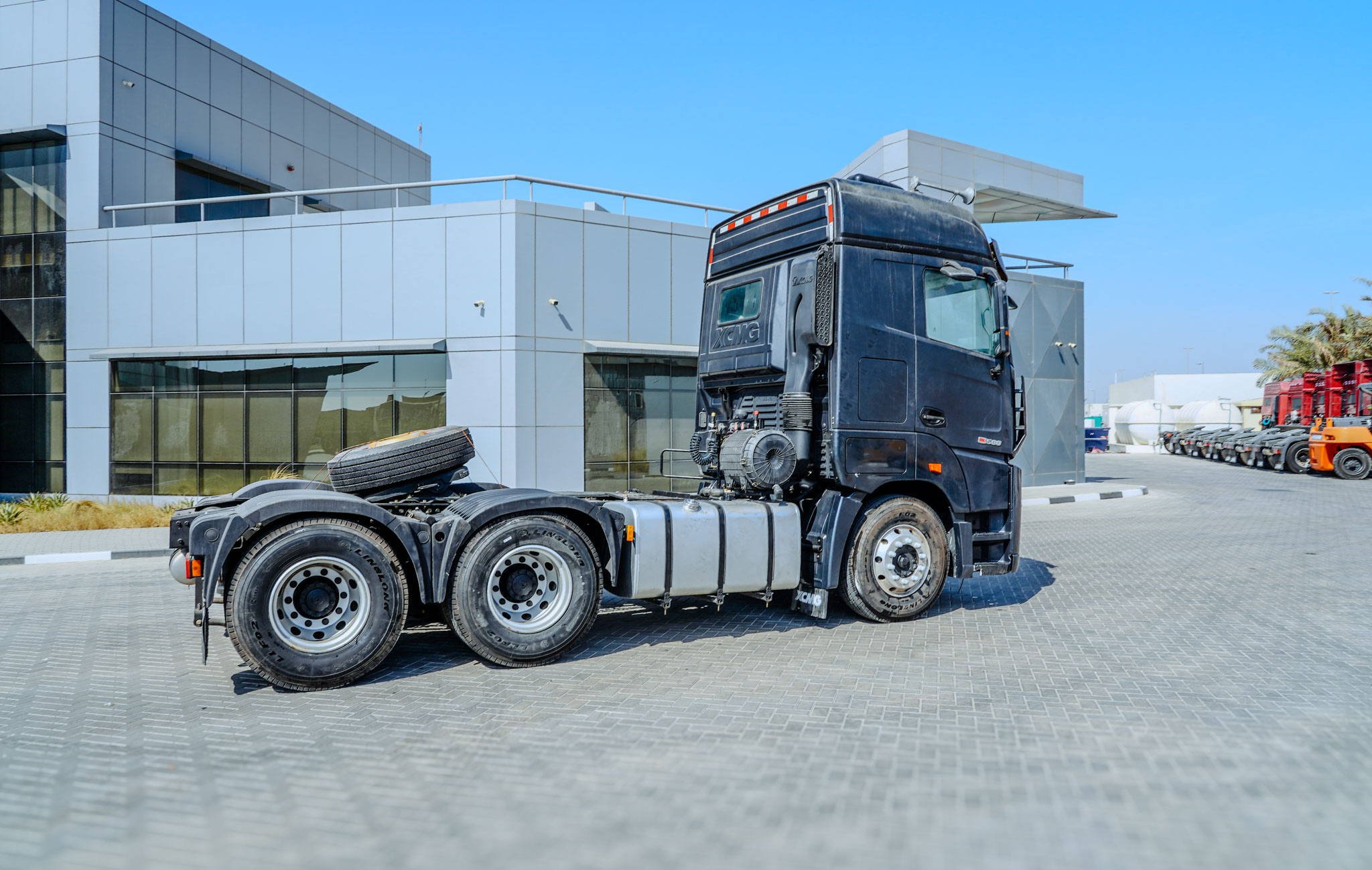 2021 XCMG NXG4251D5WC 6X4 Hanvan G9 Sleeper Truck Head (Unused) - Image 14