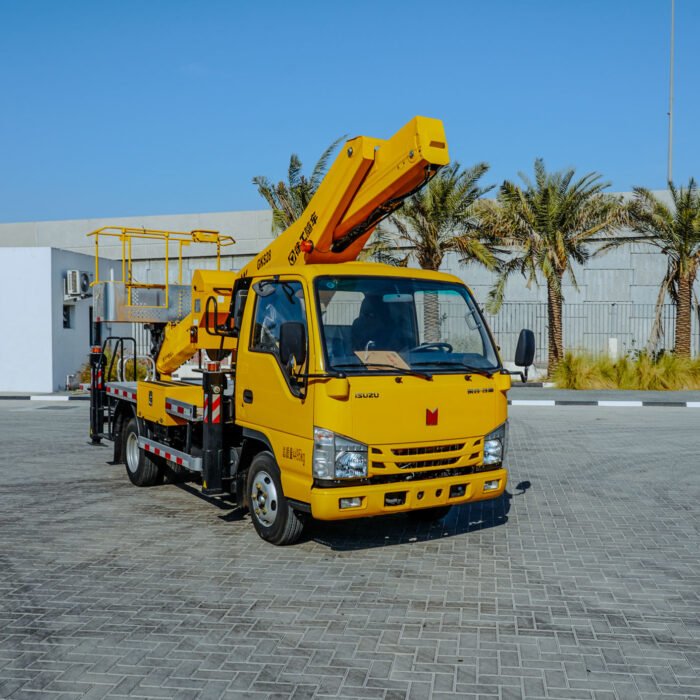 2024 XCMG GKS28GBJ 28m Aerial Platform Boom Lift on ISUZU 4X2 Flat Bed Truck (Unused)