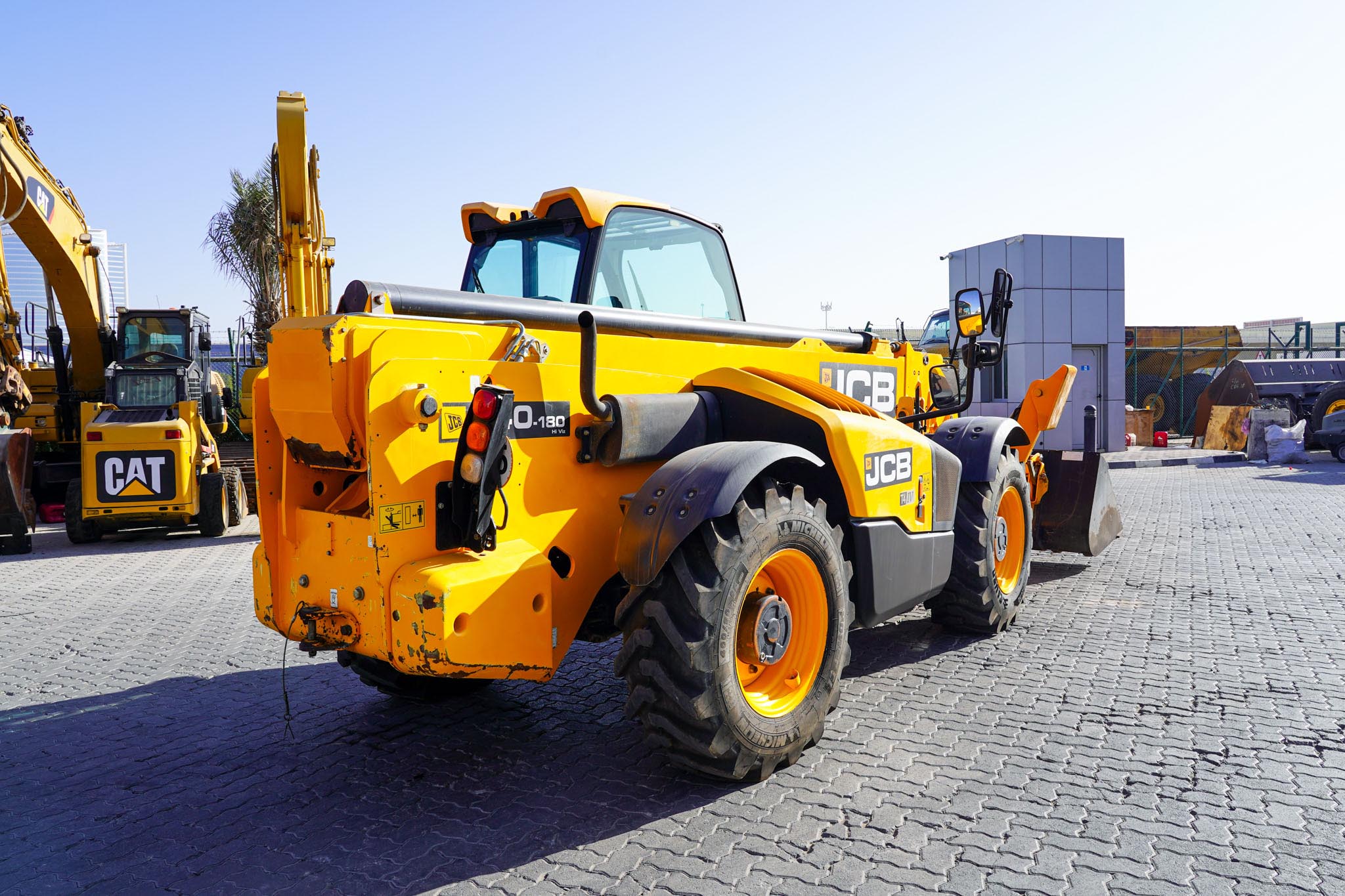 2017 JCB 540-180 Hi Viz Turbo Powershift Telehandler - Image 4