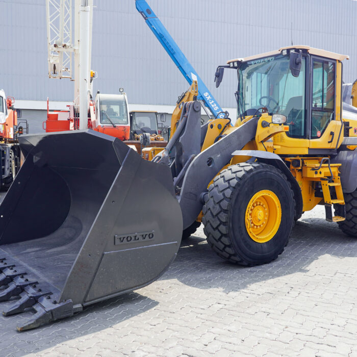 2015 VOLVO L90H WHEEL LOADER