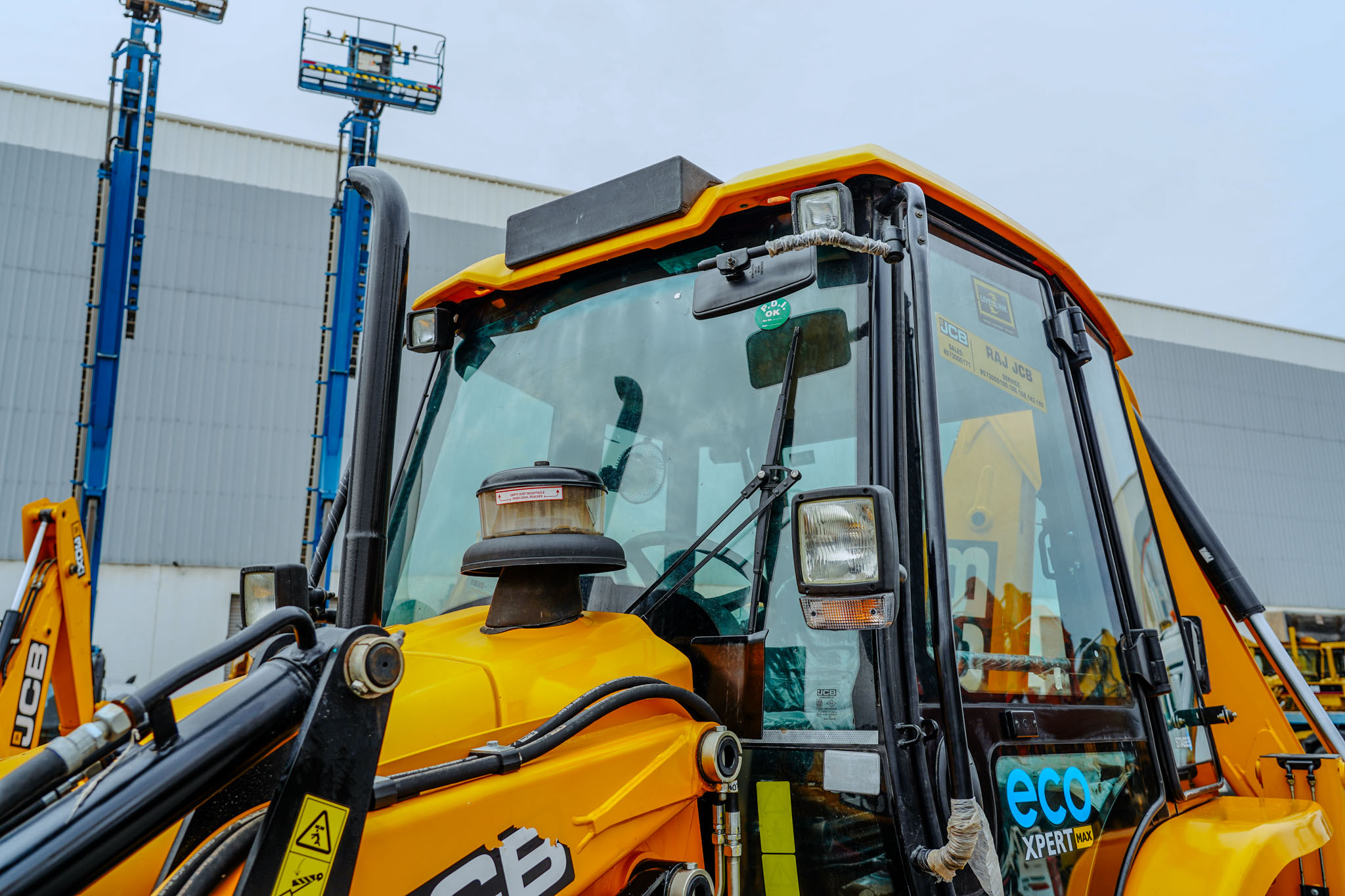 2025 JCB 3DX Plus 4X4 Backhoe Loader (Unused) - Image 19