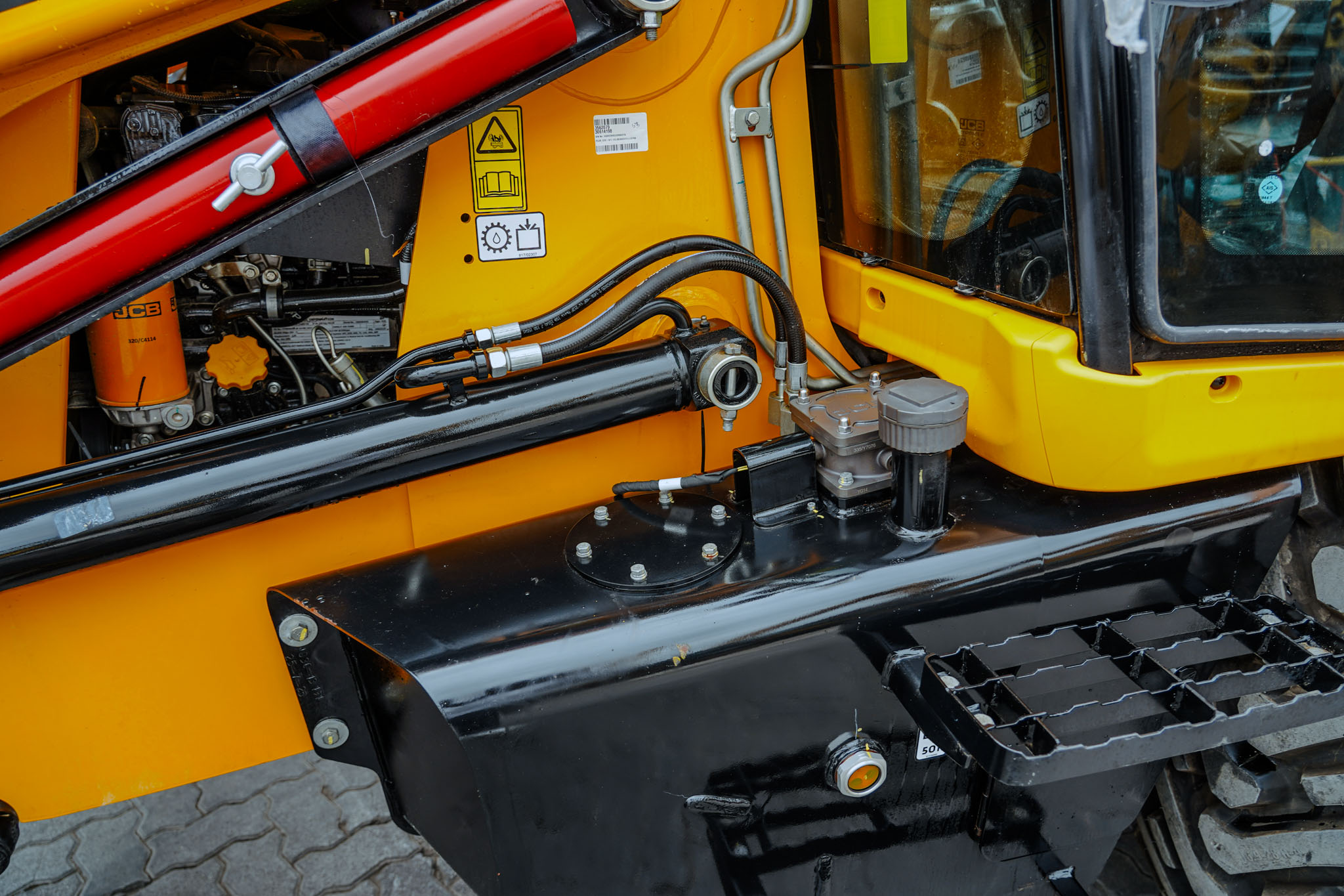 2025 JCB 3DX Plus 4X4 Backhoe Loader (Unused) - Image 21