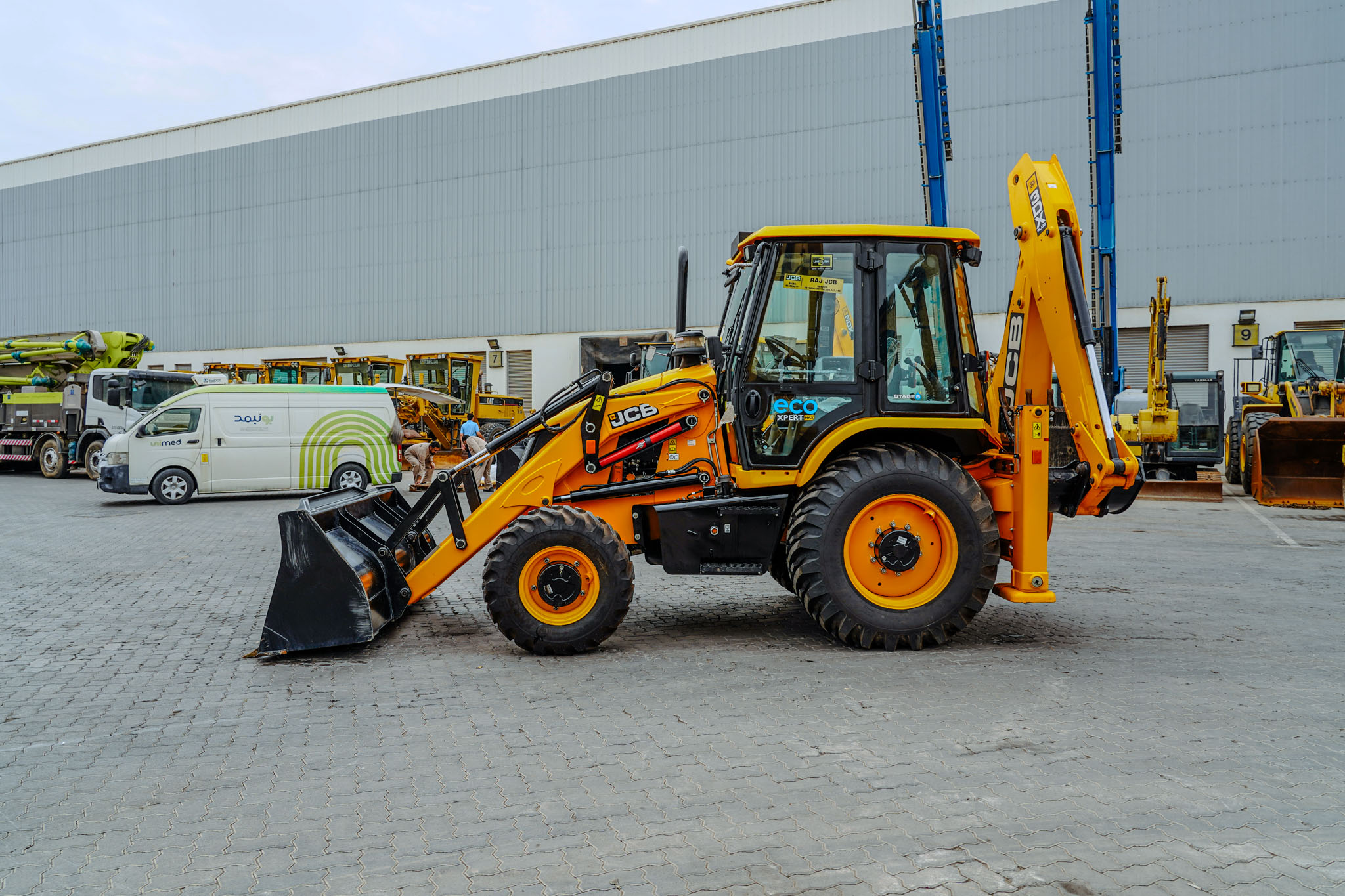 2025 JCB 3DX Plus 4X4 Backhoe Loader (Unused) - Image 5