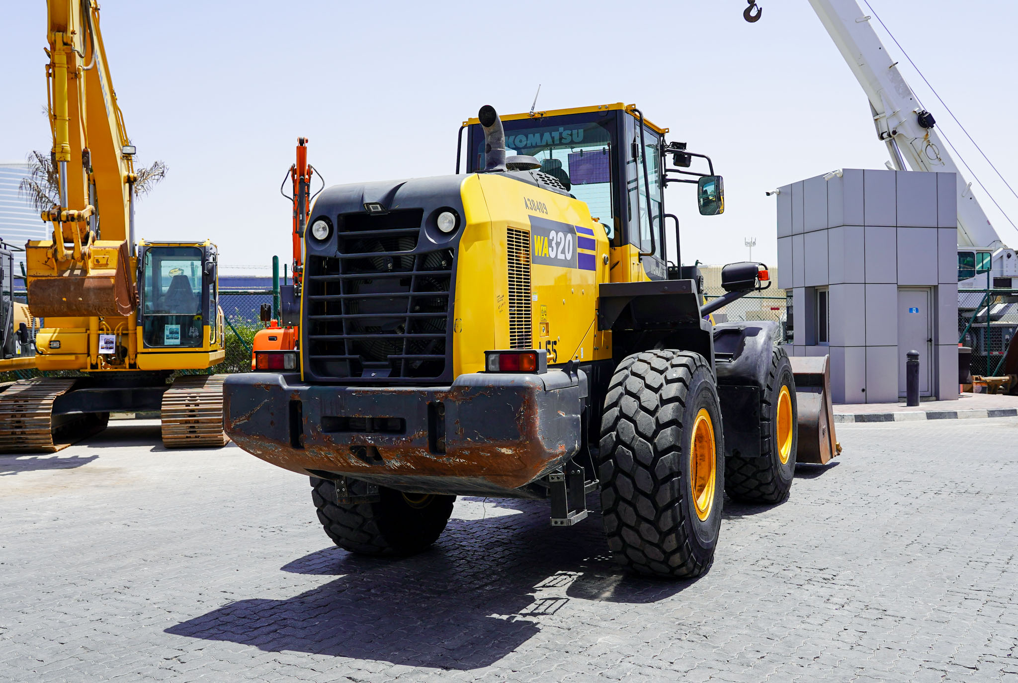2018 Komatsu WA320-8 Wheel Loader - Image 5