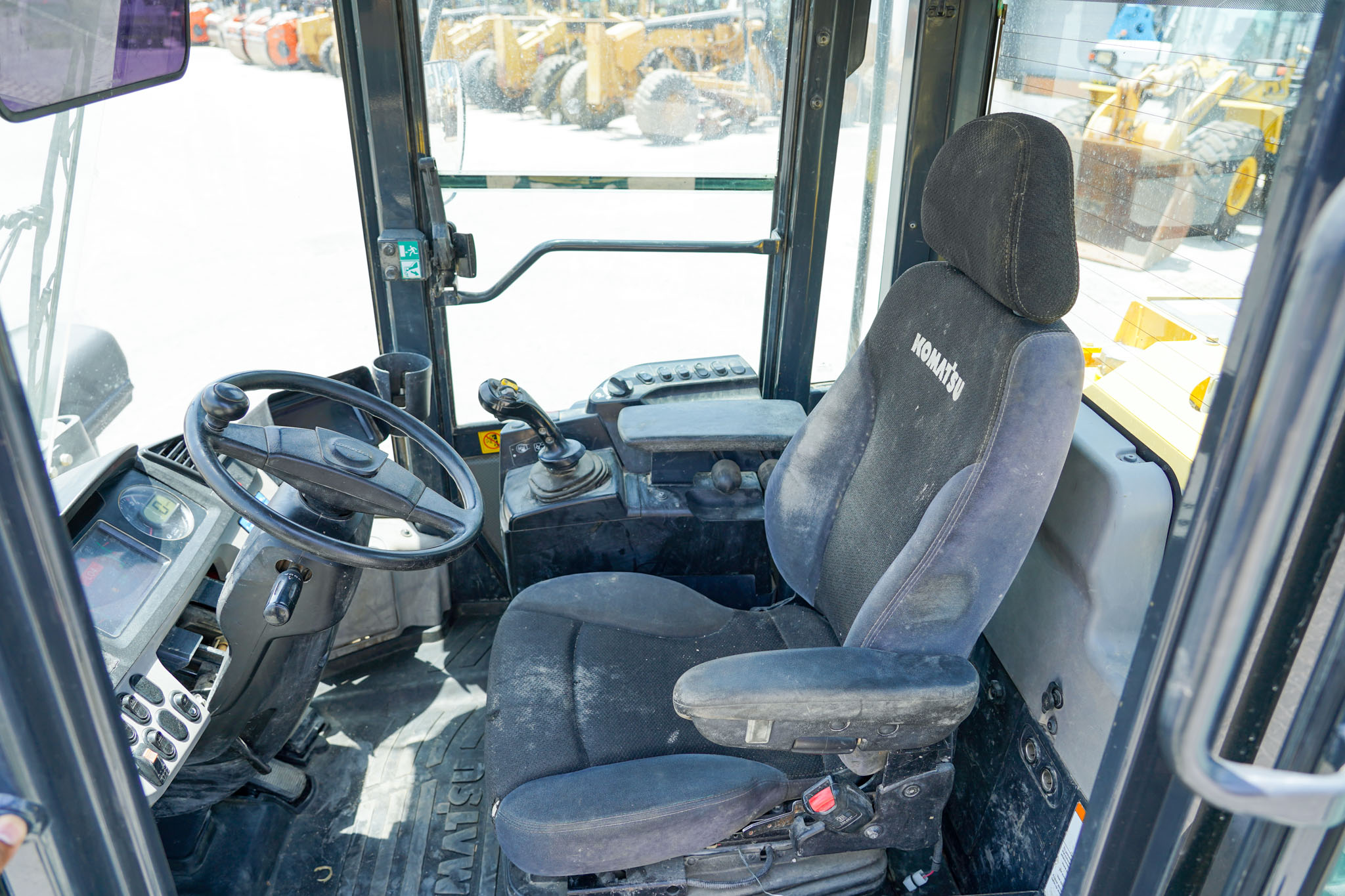 2018 Komatsu WA320-8 Wheel Loader - Image 23