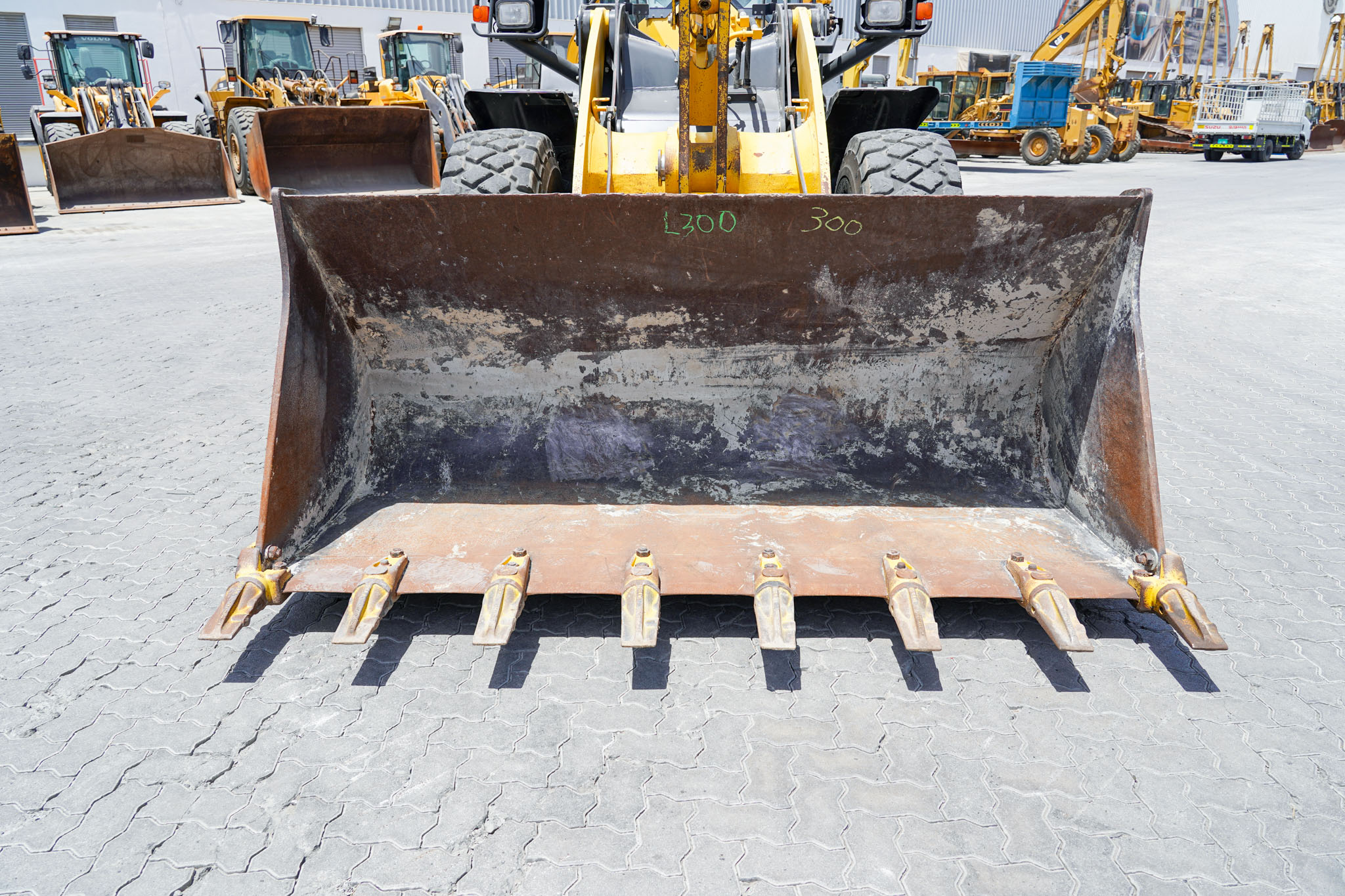 2018 Komatsu WA320-8 Wheel Loader - Image 9