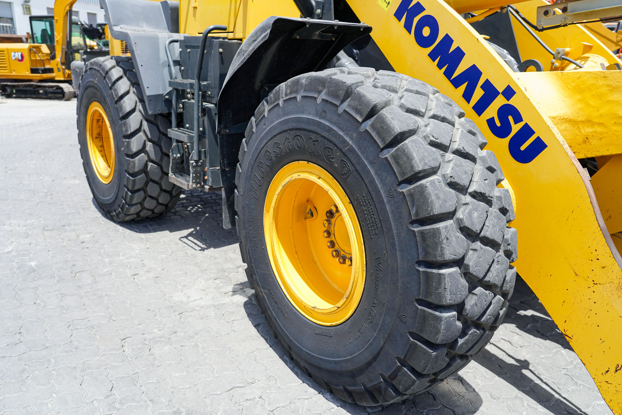 2018 Komatsu WA320-8 Wheel Loader - Image 12