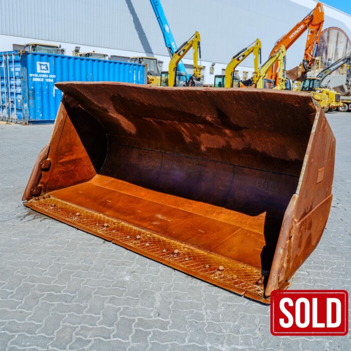 CAT 132 inch General Purpose Wheel Loader Bucket