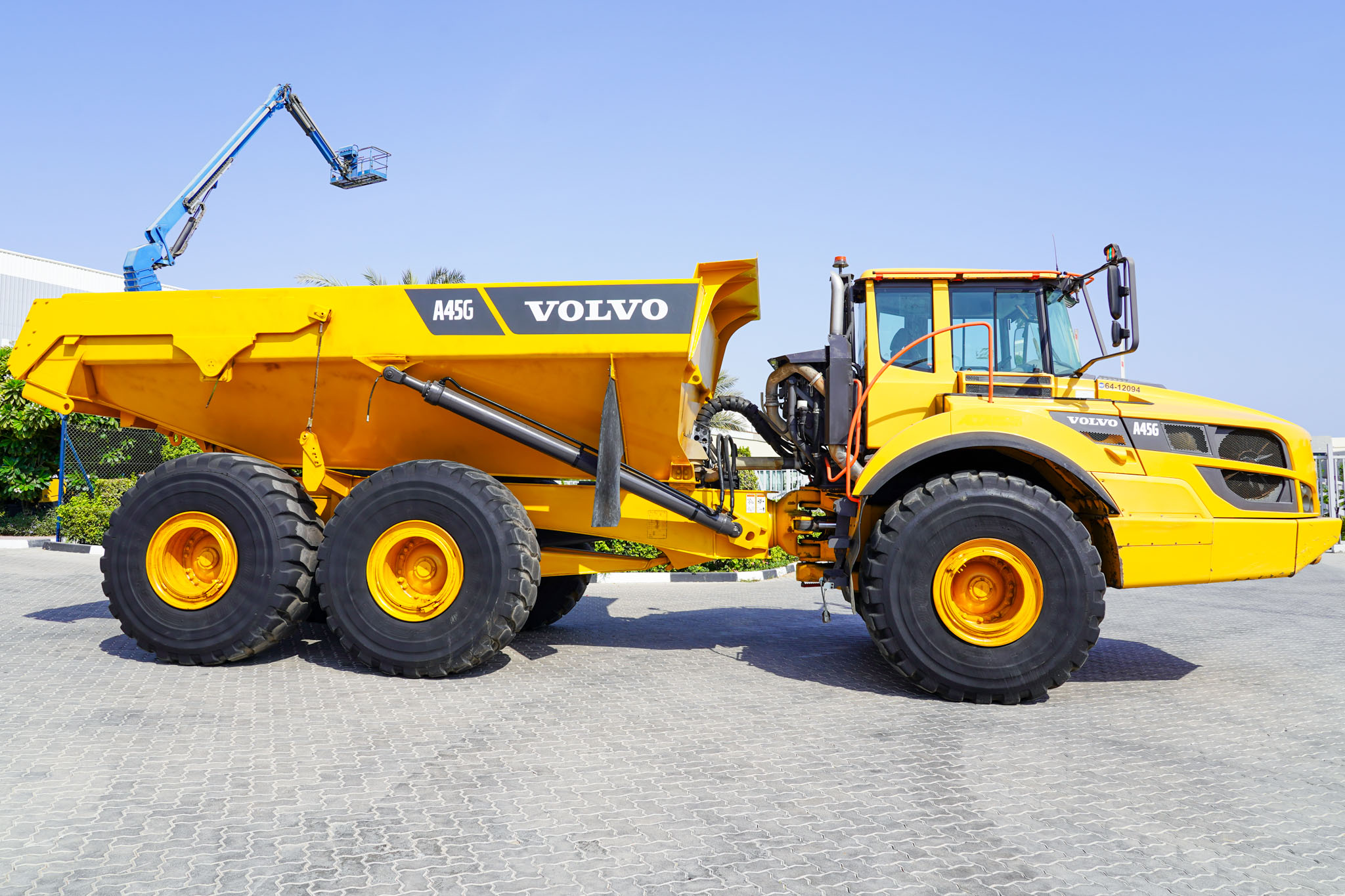 2019 VOLVO A45G Articulated Dump Truck - Image 4