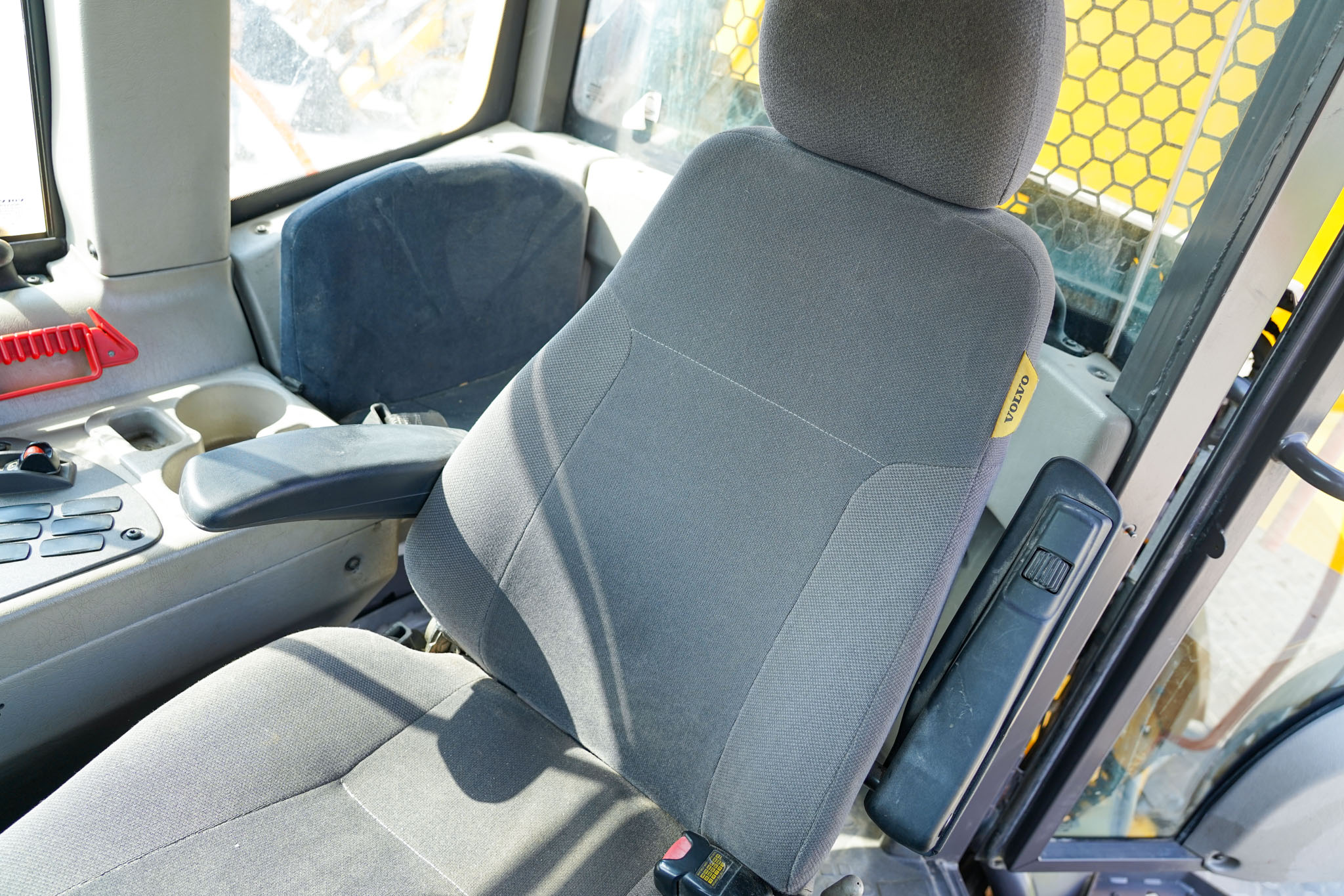 2019 VOLVO A45G Articulated Dump Truck - Image 30