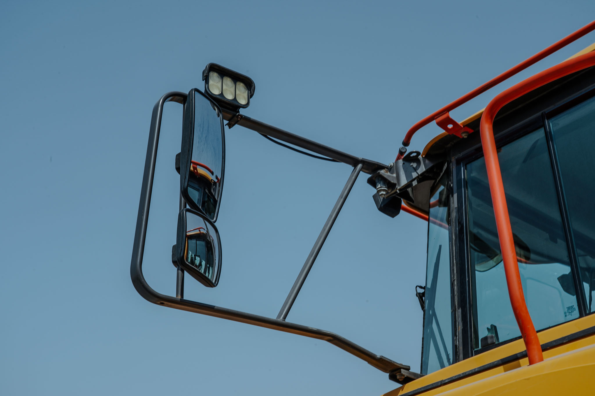 2020 VOLVO A40G Articulated Dump Truck - Image 10