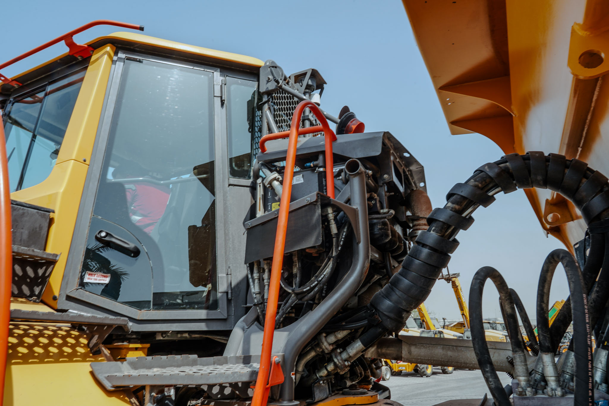 2020 VOLVO A40G Articulated Dump Truck - Image 14