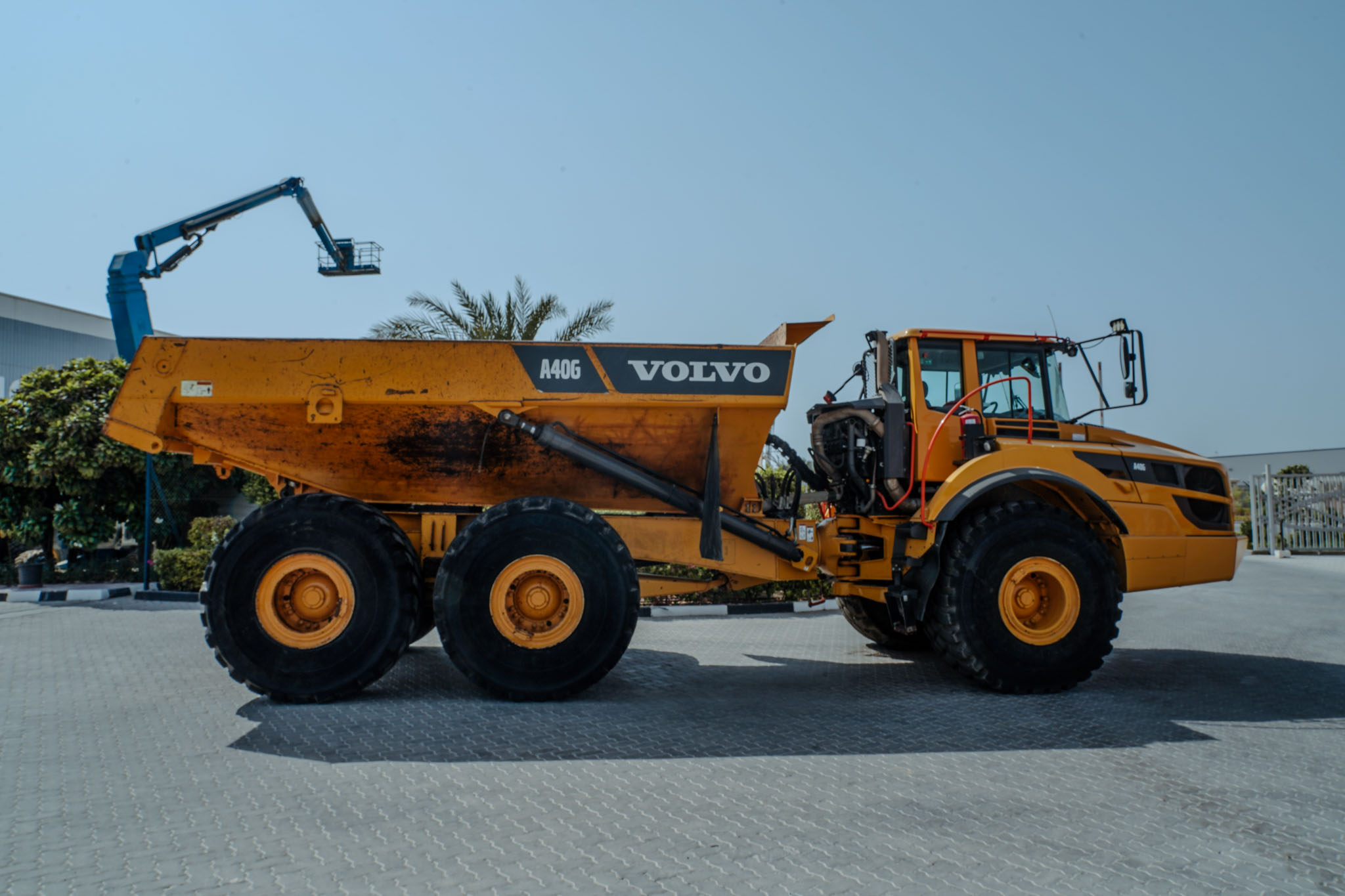 2020 VOLVO A40G Articulated Dump Truck - Image 9