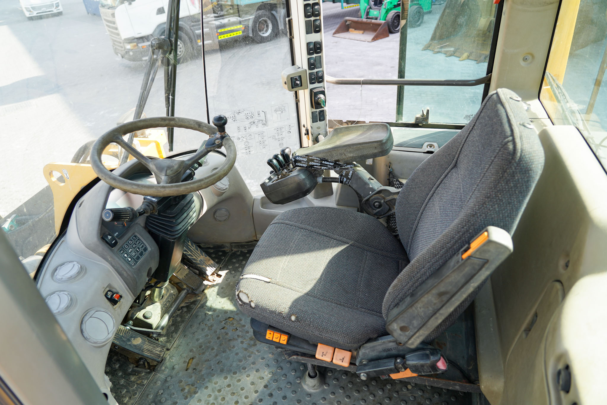 2013 Volvo L120G Wheel Loader - Image 29