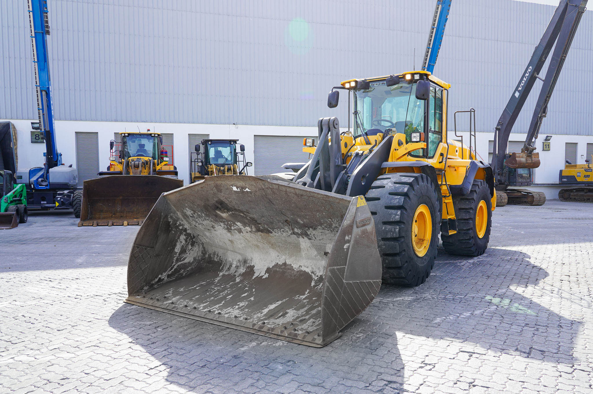 2013 Volvo L120G Wheel Loader - Image 2