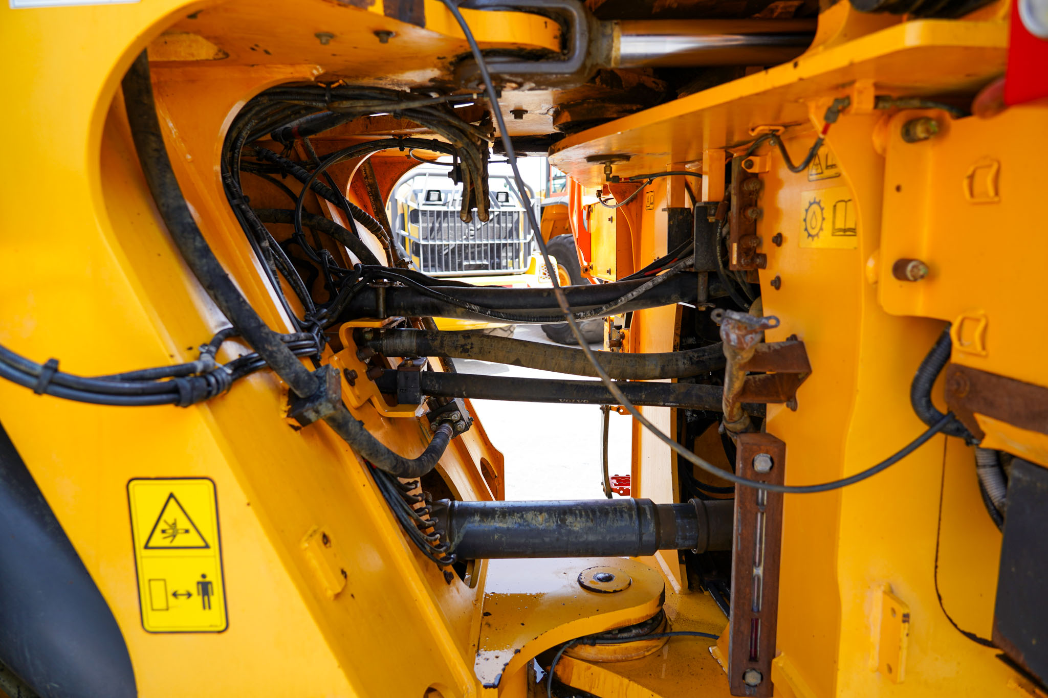 2021 Volvo L260H Wheel Loader - Image 14