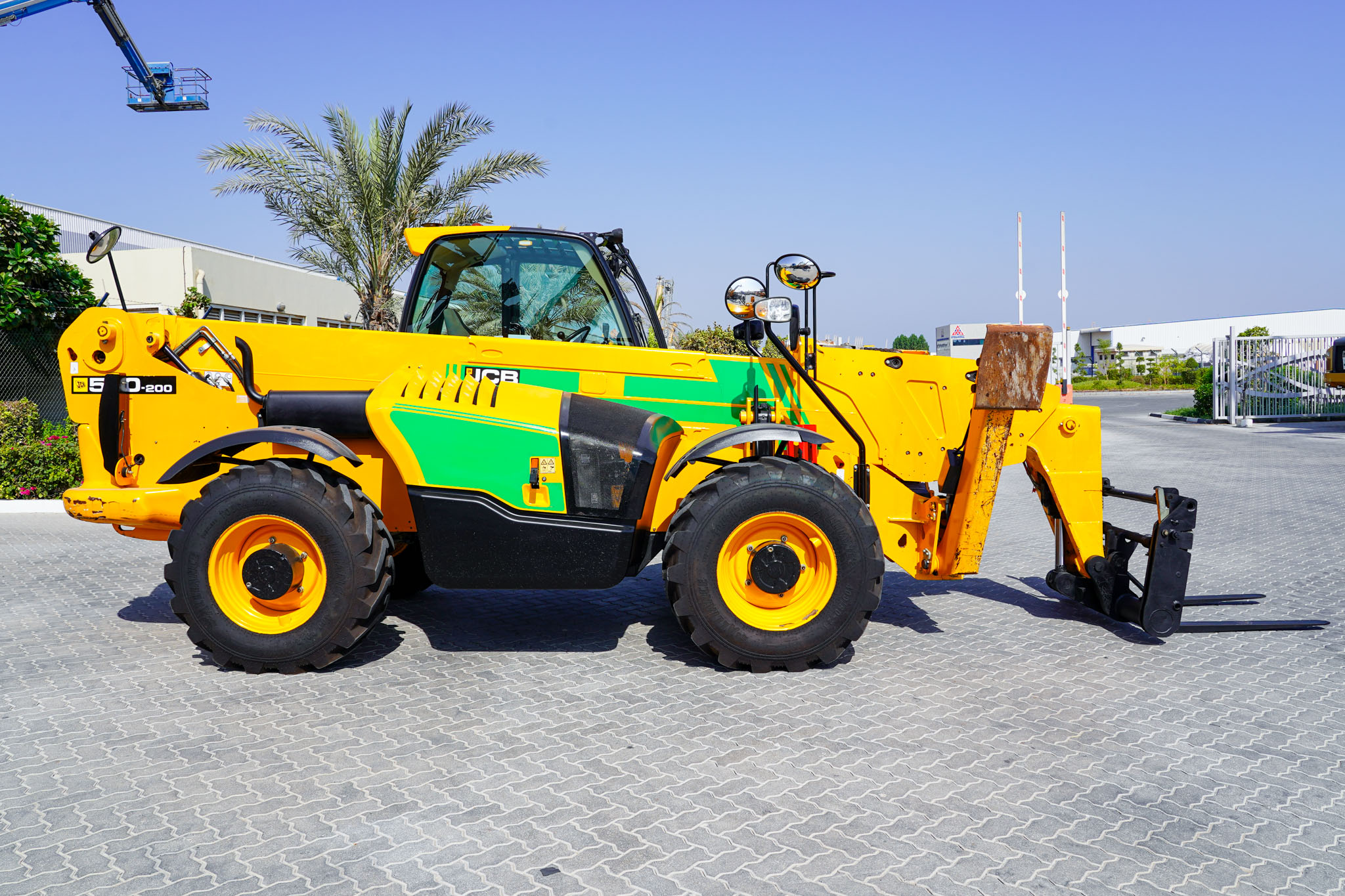 2017 JCB 540-200 Telescopic Forklift - Image 5